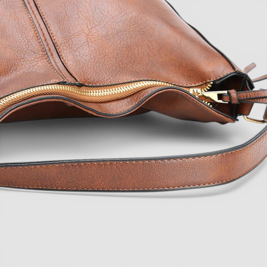 Sac hobo grand format en cuir texturé