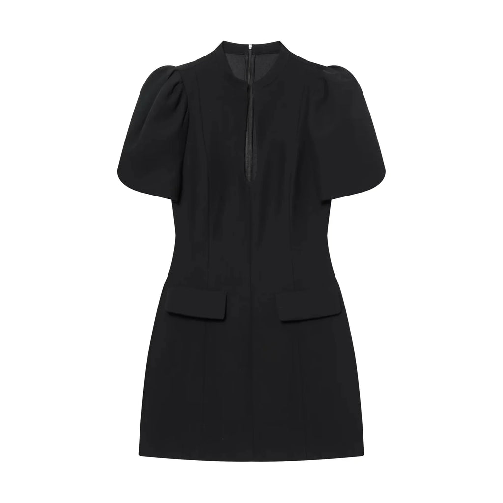 Robe courte à manches bouffantes
