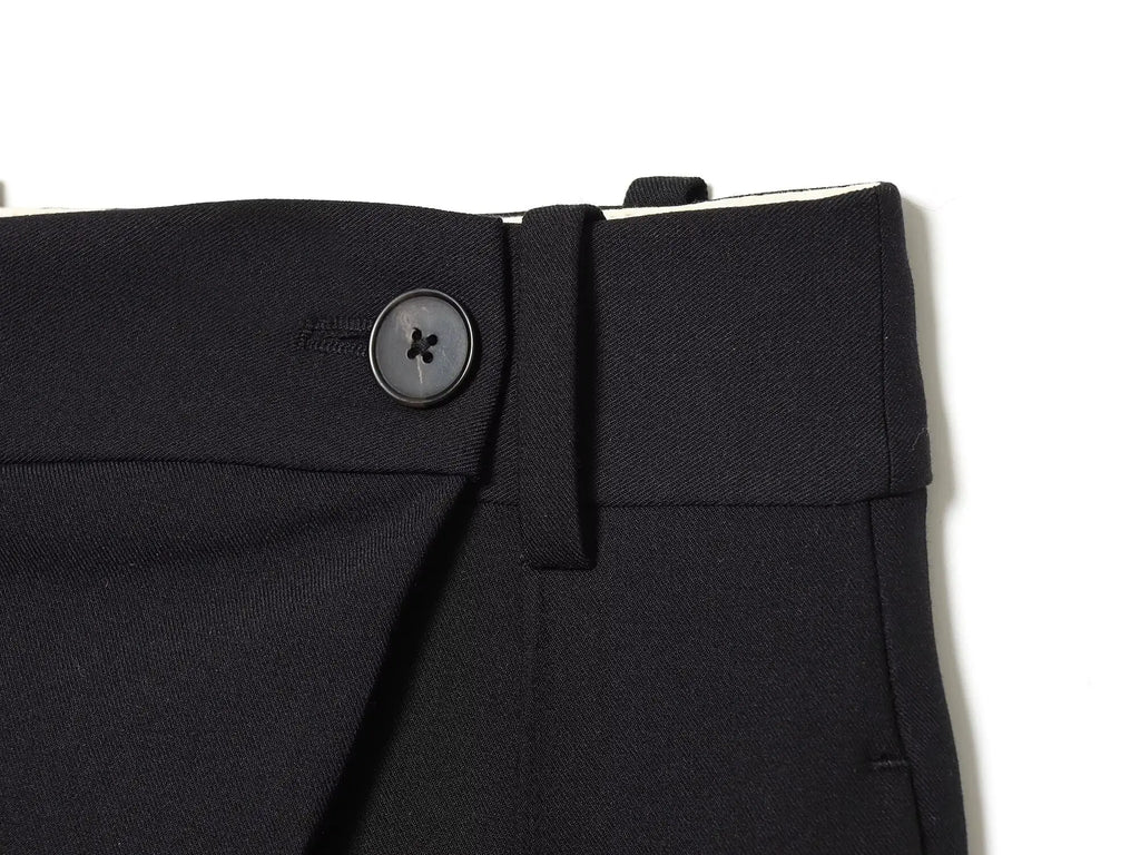 Pantalon noir asymétrique taille haute