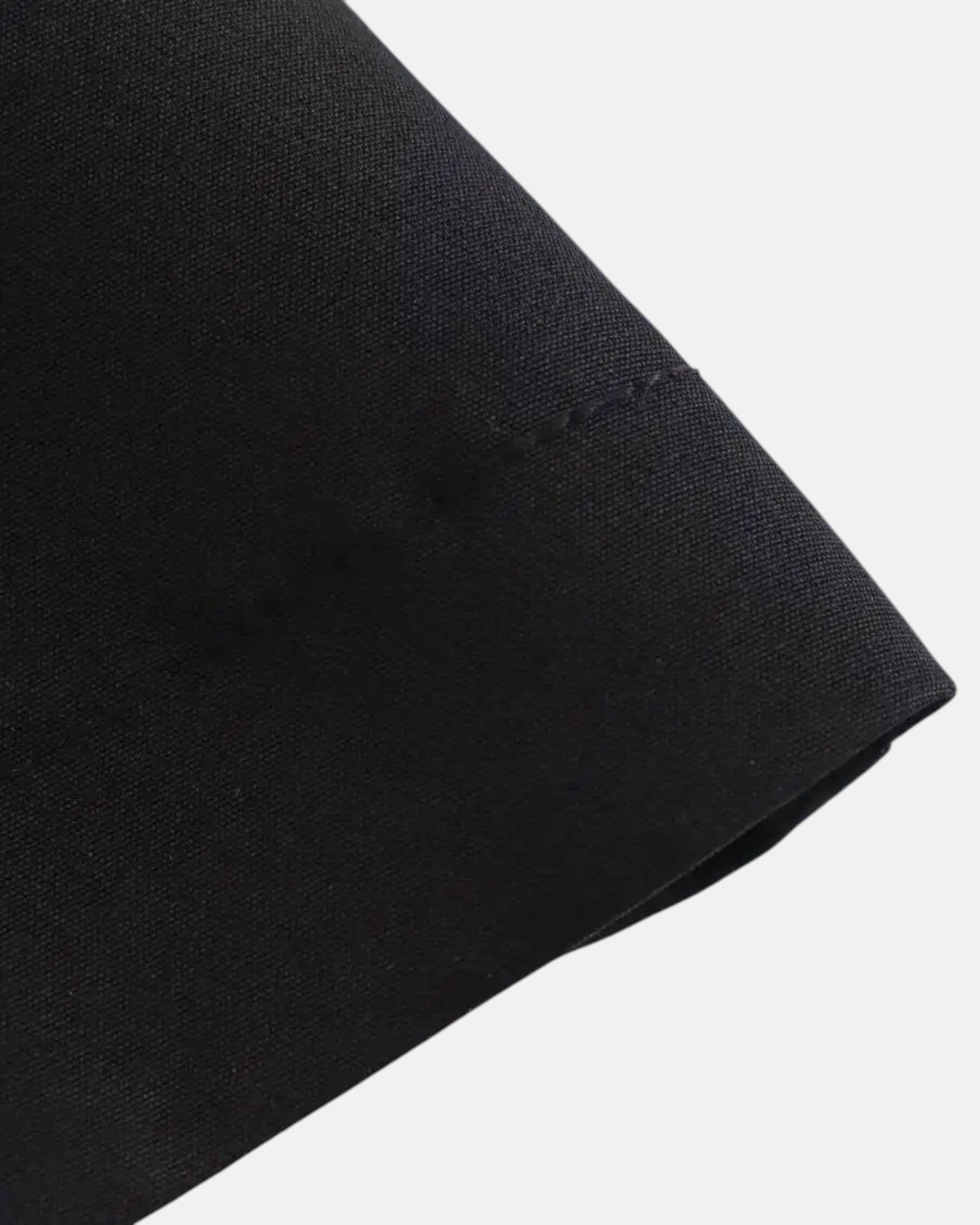 Robe courte plissée sans manches