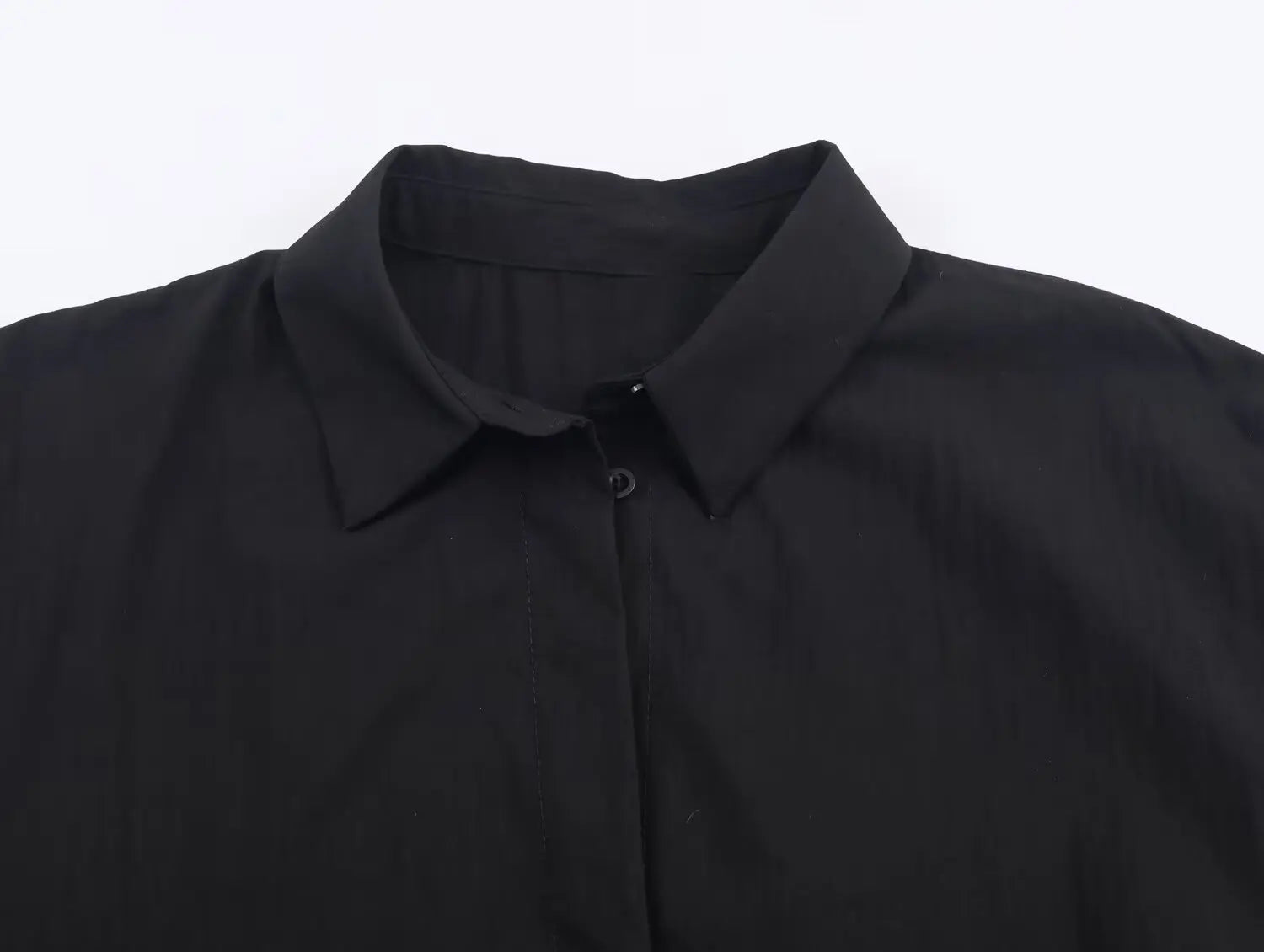 Chemise oversize noire à brides