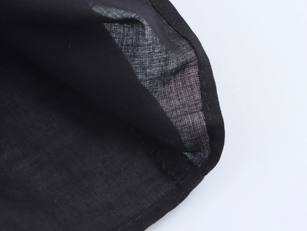 Blouse courte à col V boutonnée