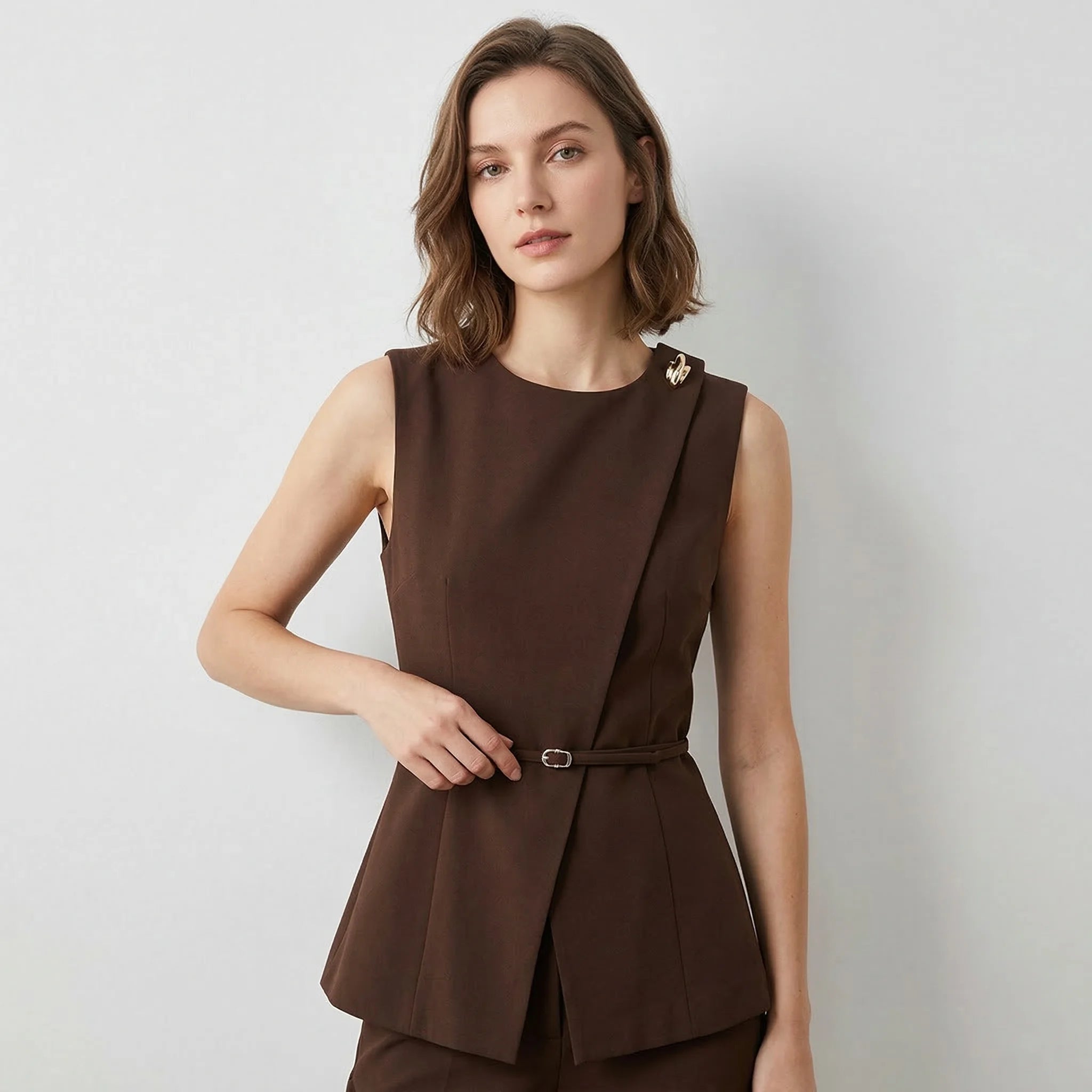 Gilet sans manches ceinturé chocolat