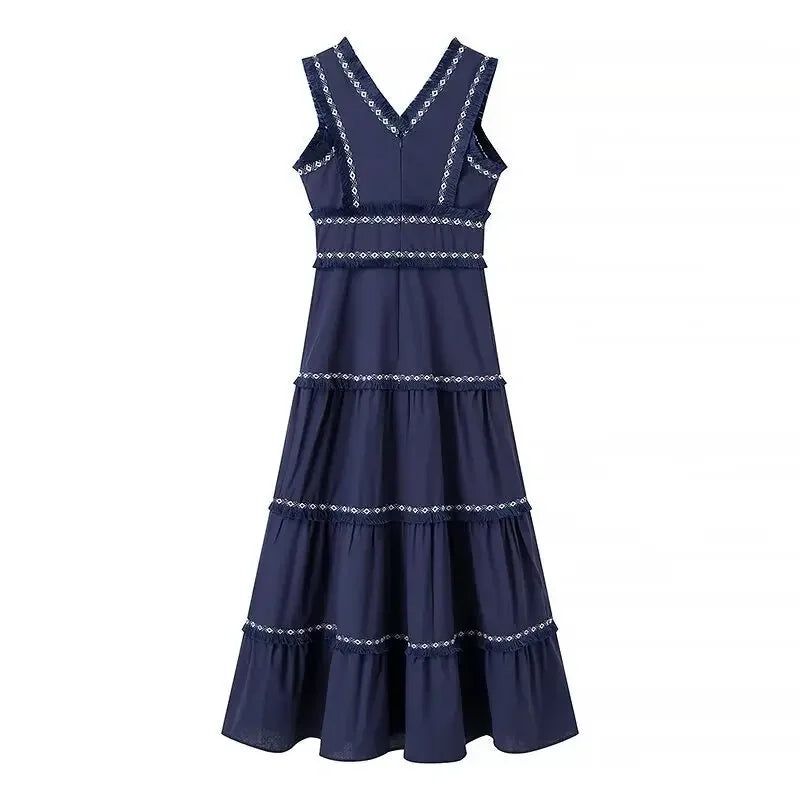Robe midi bohème brodée encolure en V