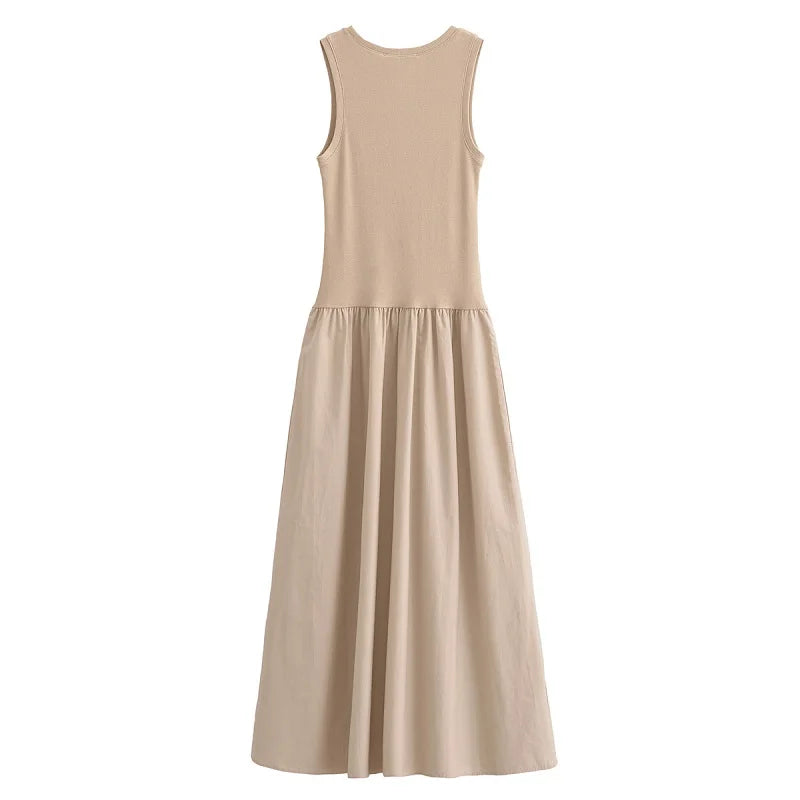 Robe longue sans manches plissée élégante